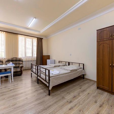 Tatev Hotel And Tours Yerevan Luaran gambar