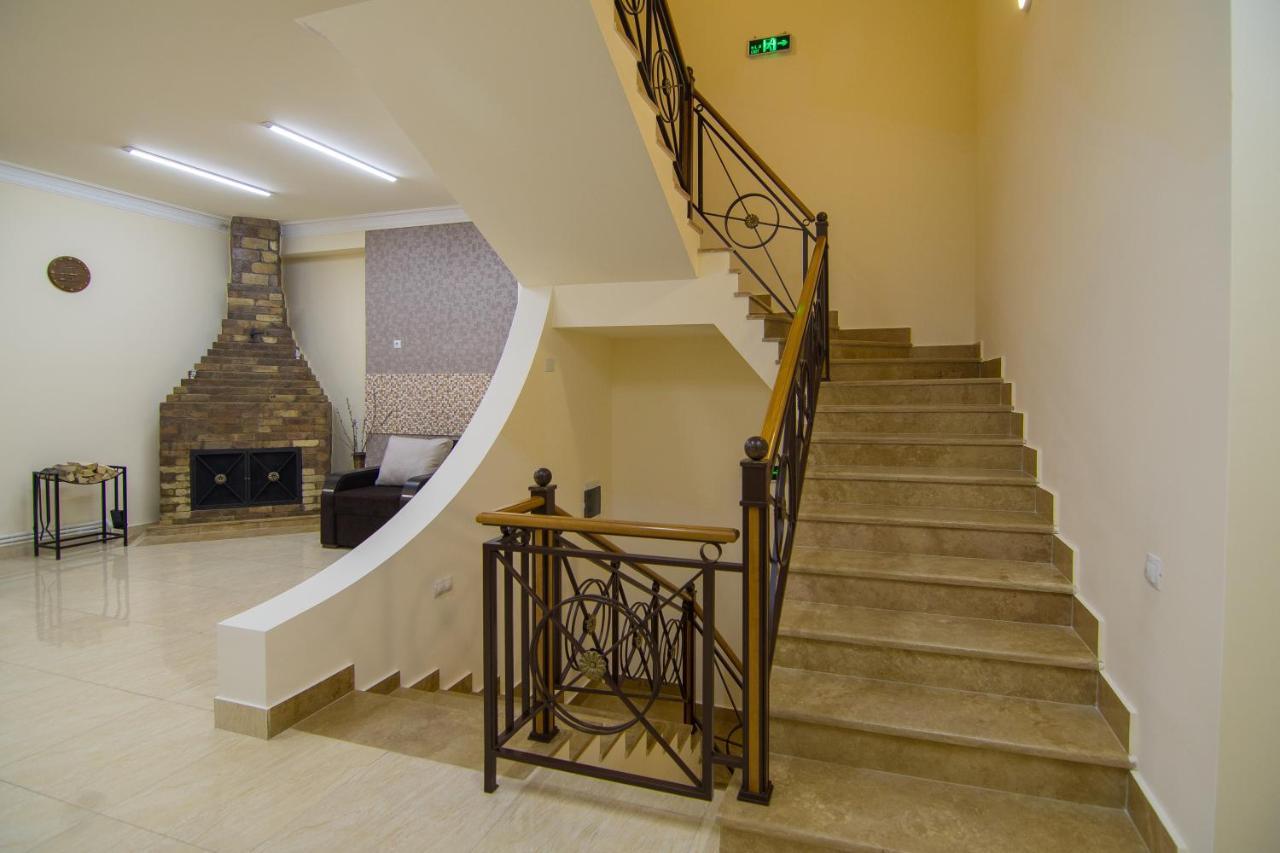 Tatev Hotel And Tours Yerevan Luaran gambar