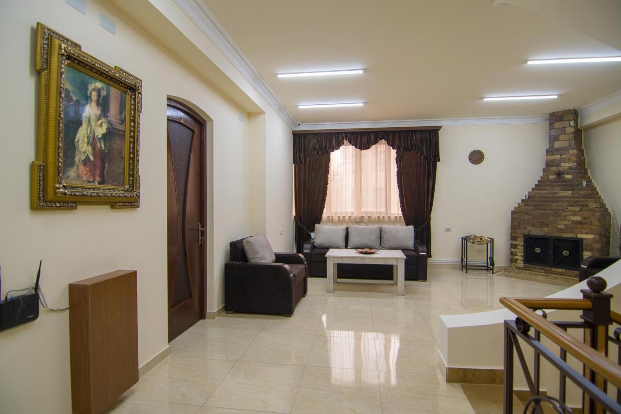 Tatev Hotel And Tours Yerevan Luaran gambar