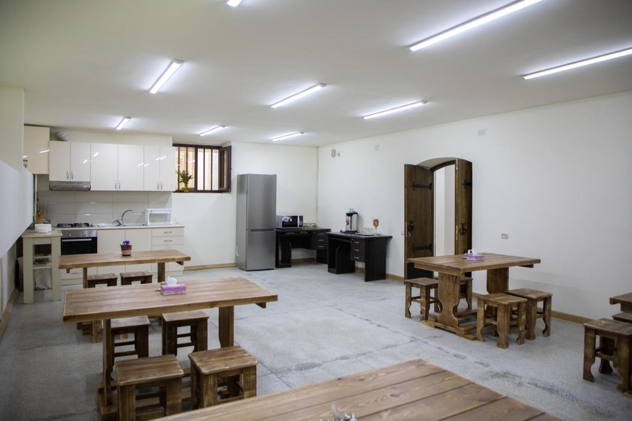 Tatev Hotel And Tours Yerevan Luaran gambar